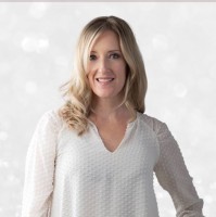 Debra Bennett