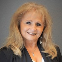 Virginia Amacker, ACoM