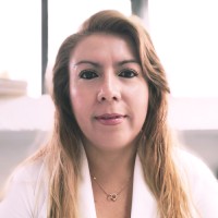 ANA LAURA BERNAL VILLA