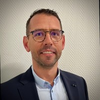 -   G u i l l a u m e - B e r t r a n d   -