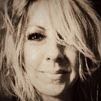 Ewa Bochenski