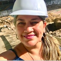 ADRIANA SOARES OLIVEIRA