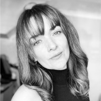 Laura Williams (Chart.Pr)