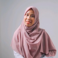 Romadhinniar Febriana