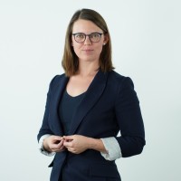 Dr. Nina Lucia Stephan