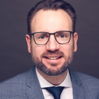 Dr. Christian Knobloch