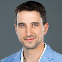 Derek Valet, Mba
