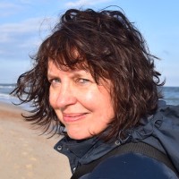 Annemieke Van Dijk