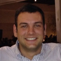 Adriano Gomes