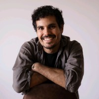 Tomás C.