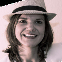 Maria Thom