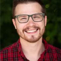 Nic Cummins