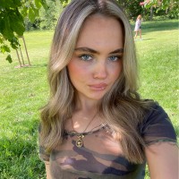 elle-may B.