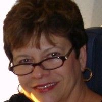 Emily Tarr