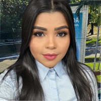 Suzan Kely Ferraz Martins Albuquerque