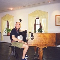 Alejandro Hansen
