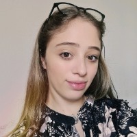 Larissa Veschi Menezes