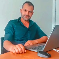 Eser Ular