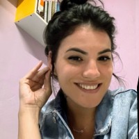 Thayná Oliveira