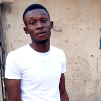 Tunde Tuneri
