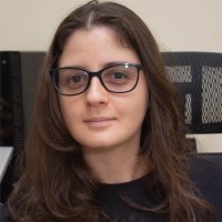 Adriane Rodrigues Gomes De Oliveira