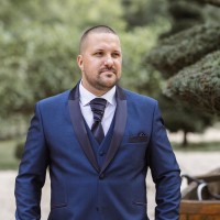 Adam Erdelyi