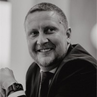 Lee Sunderland