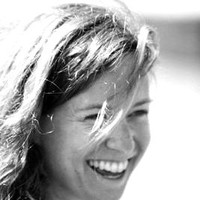 Rachel Apple