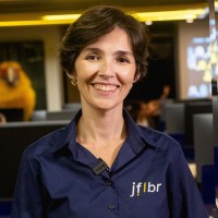 Mayra Brazileiro A. de Lemos