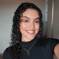 Júlia Souza