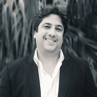 Eduardo Barros