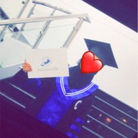 Amna Almujaini