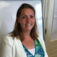 Jenny Treur