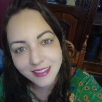 Paula V.G.