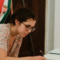 Flóra Valéria Szöllősi-Cira