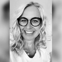 Sandra Kirchner