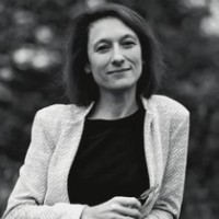 Emmanuelle Launay