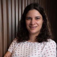 Karla Bortoletti de Oliveira