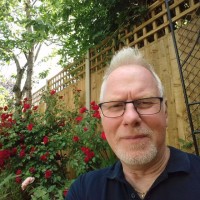 Professor Lee Marsden