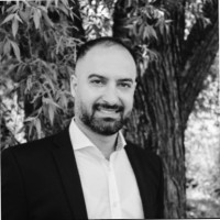 Davoud Roshanzamir