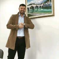 Faris Mešić