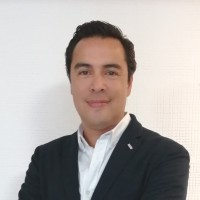 Hernando Martínez S.