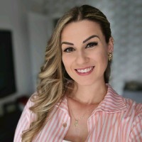 Suelen Regina Cominetti Baú