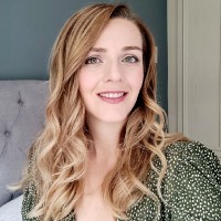 Anna Davies