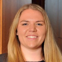 Kristin Reeves, Mba