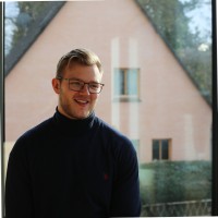 Adriano Lindhorst