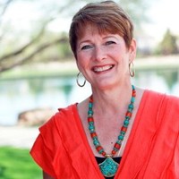 Stephanie Fee