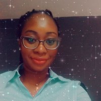 REINE LOUKOU