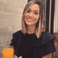 Maria Caroline Santos