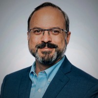 Rolando Alvarado, PE